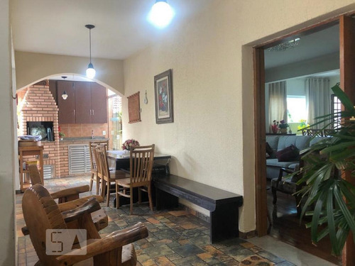 Casa À Venda - Água Fria, 3 Quartos, 180 - S893134687