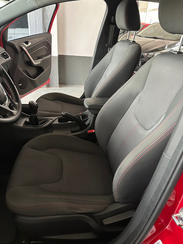 Chery Arrizo 5 1.5 Confort