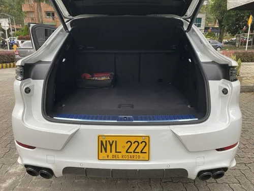 Porsche Cayenne 3.0 E-Hybrid