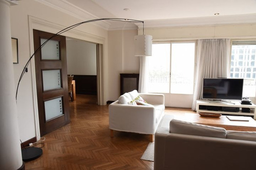 Imagen 6 de 16 de Venta De Apartamento 4 Dormitorios Y Garaje Pocitos