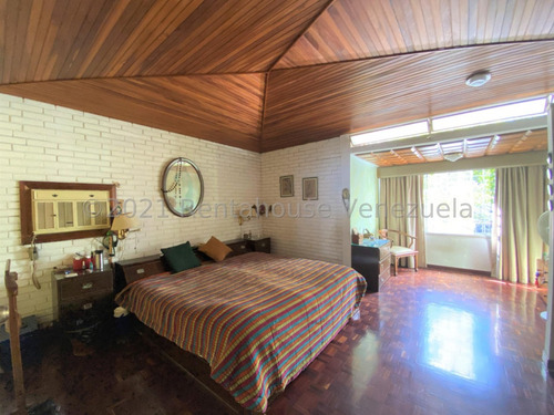 Ana Torres. Casa En Venta 249447 En El Cafetal