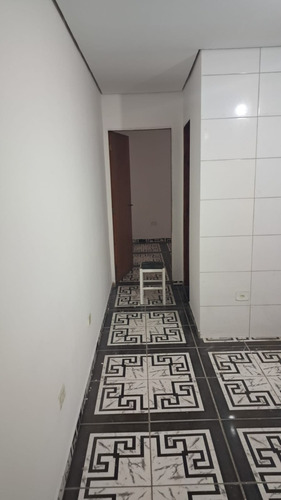 Imovel Com 4 Casas De 3 Cômodos Banheiro Quintal E Garagem
