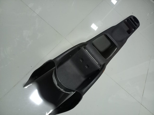Console Central Dos Bancos Gm Corsa Montana 2006 24400405