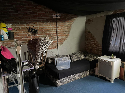 Se Vende Casa Con Pileta + Departamento