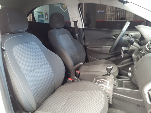 Imagem 5 de 8 de Chevrolet Onix Lt 1.0 Manual Flex 4 Portas