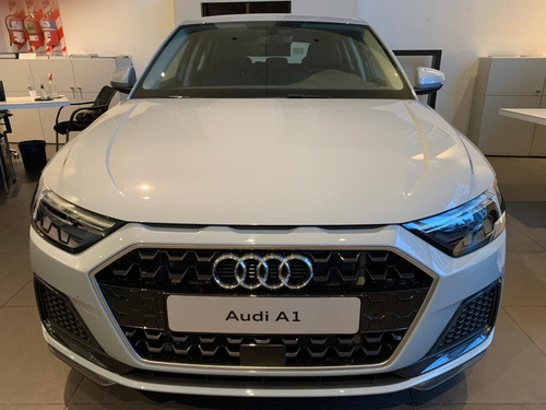 Audi A1 Sportback 35tfs 1.5t 150cv Stronic Automatico 0km