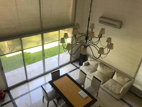 Imagen 6 de 19 de Casa En Venta En Villa Olivos