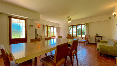 Retasado| Venta | Casa Quinta | Sierra De Los Padres | 1 Hectárea |