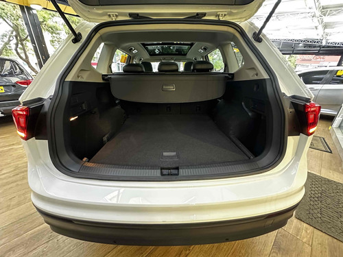 Volkswagen Tiguan 1.4 250 TSI TOTAL FLEX ALLSPACE TIPTRONIC