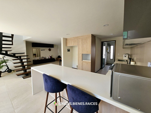 Casa En Venta En Calimaya, Residencial Pedregal Del Bosque