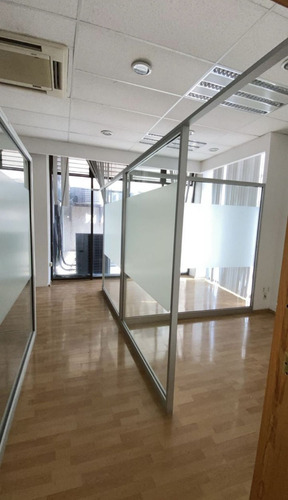 Oficina O Local En Renta Planta Baja Sobre Avenida Tecnologico Frente A Tec 100