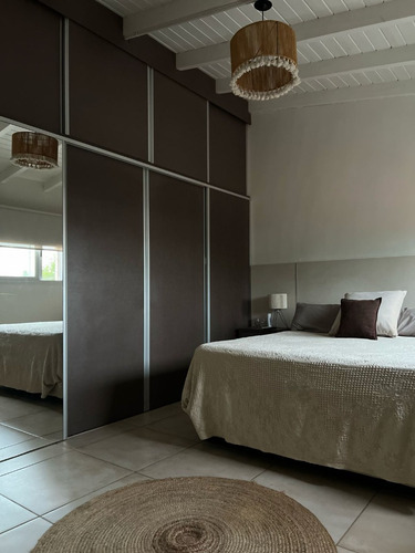 Casa 4 Dormitorios Con Pileta B° Natania Matienzo Cordoba