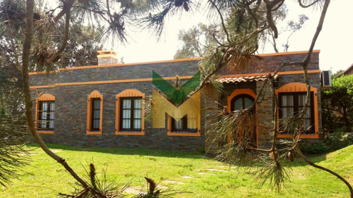 Casa En Punta Ballena, Solanas