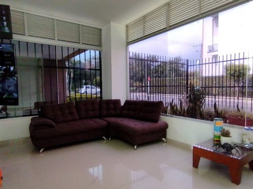 Imagen 14 de 17 de Apartamento En Venta. Cerca Universidad Autónoma. Sector Bochalema Cali