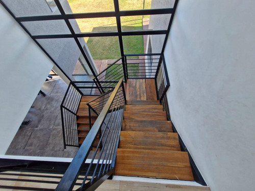 Casa En Venta Y/o Alquiler Barrio Puerto, El Cantón