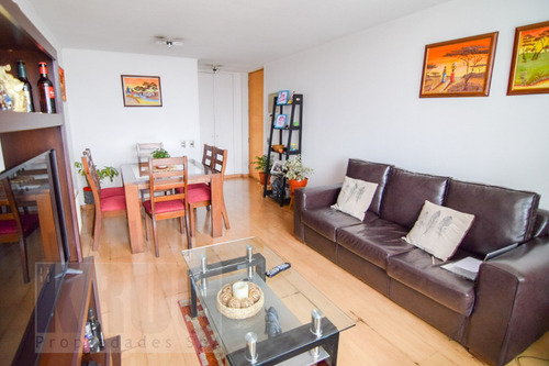 Departamento Con Excelente Ubicación En Macul