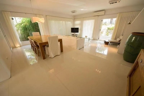 Casa En Venta En Montoya