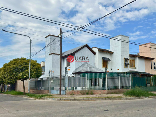 Duplex En Venta Bº Teodoro Felds A 200m Cpc Colon