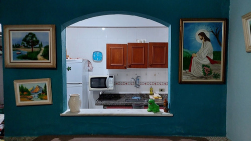 Casa 3 Quartos (1 Suíte) 3 Banheiros, Sala, Cozinha