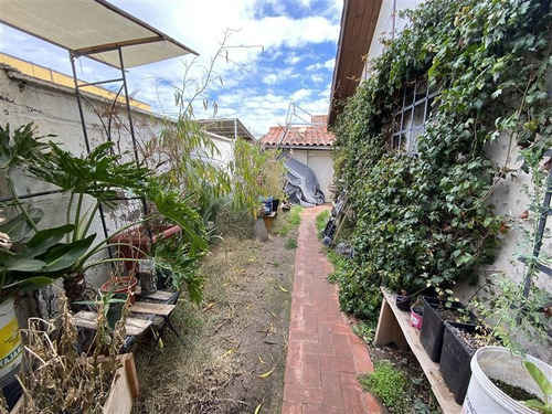 Imagen 12 de 13 de Casa En Venta De 5 Dorm. En La Florida