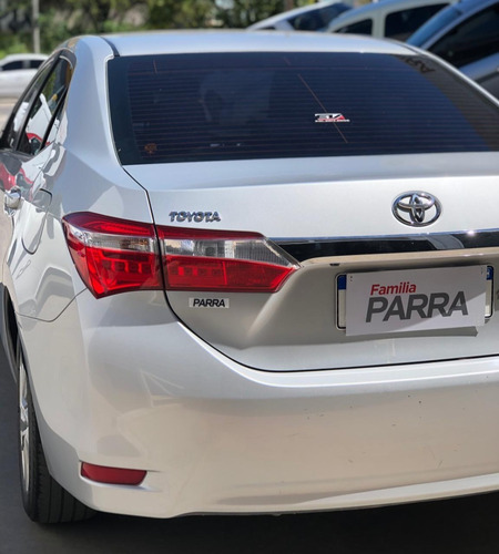 Toyota Corolla Xei 1.8 6m/t - 2016 - Gris