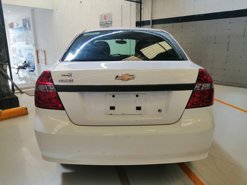 Imagen 13 de 15 de Chevrolet Aveo 2018 1.6 A 5vel Mt