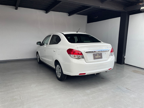 Dodge Attitude 1.2 Se At