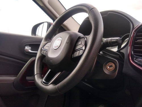 Fiat Toro 1.8 16v Evo Flex Freedom At6