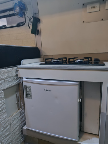 Modelo Teto Alto L2h2 2.5 Diesel