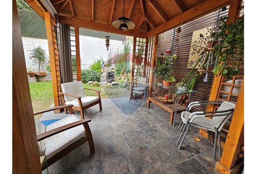 Impecable Casa En Quebrada De Macul