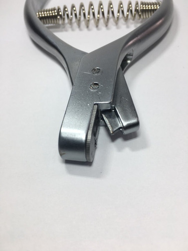 Imagen 1 de 3 de Perforador De Moldes O Nasher 1/16 Envio Gratis