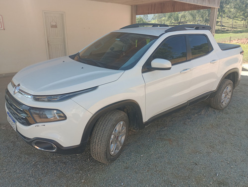 Fiat Toro 1.8 16v Freedom Flex 4x2 Aut. 4p