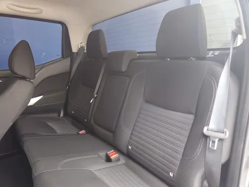 Nissan Frontier 2.5 Le Dc 4X2 Mt