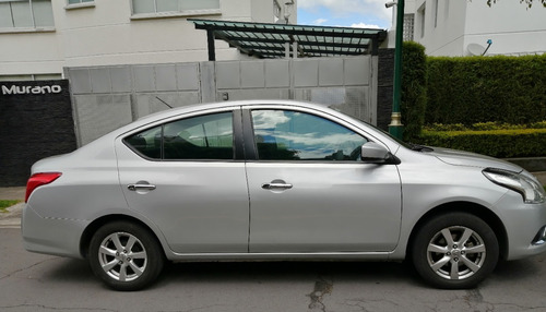 Nissan Versa Modelo 2016