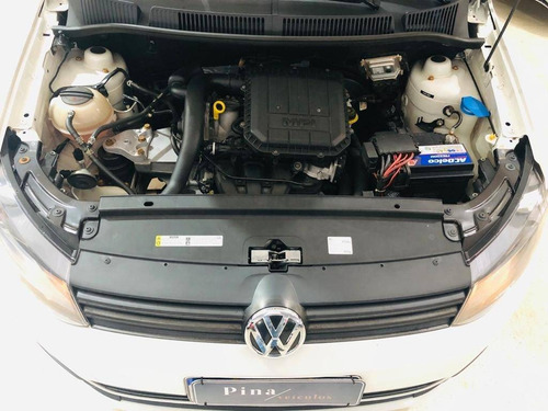 Volkswagen Fox 1.0 Mpi Trendline 12v Flex 4p Manual