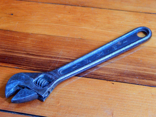 Llave Francesa Alemana De 8 Pulgadas (Usado)