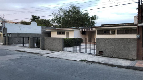 ¡excelente Oportunidad! Casa En  Venta O Renta En  Zona Comercial En Col Jardines