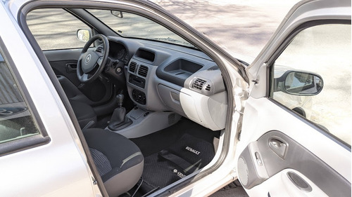 Renault Clio 1.2 Authentique Pack Ii 75cv