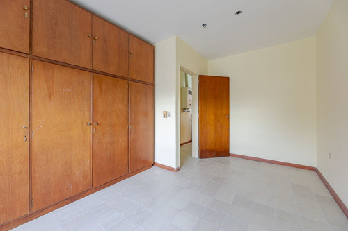 Venta Casa Pasillo 3 Dormi Y 2 Patios-apta Credito