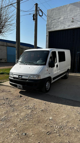 Peugeot Boxer 2.3 330m Confort Hdi Larga