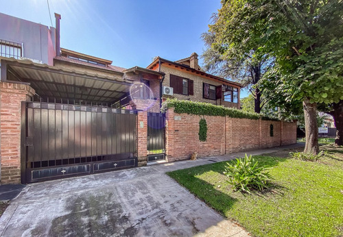 Ph 5 Ambientes Con Cochera Y Jardin San Isidro