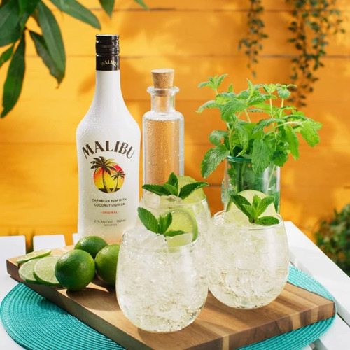 MalibĂș De Coco Licor Fino A Base De Ron 750ml Caja X12u