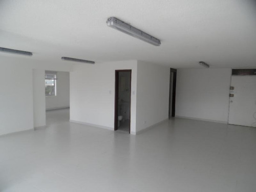 Imagen 2 de 13 de Oficina En Arriendo En Bogotá San Martín