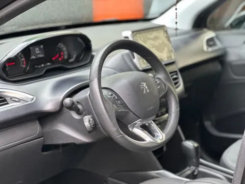 Peugeot 2008 1.6 Active