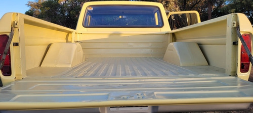 Imagen 10 de 17 de Ford F100 V8 1976