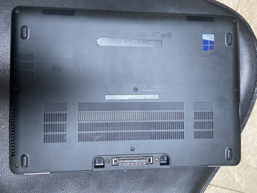 Laptop Dell Latitude E7270 Core I5, 8gb Ram, Cámara, Ssd (Usado)