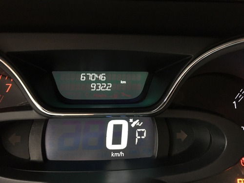 Imagem 4 de 14 de Renault Captur 1.6 16v Flex Intense