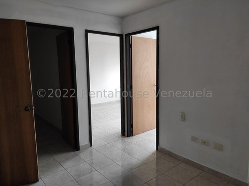 Imagen 2 de 14 de Oficina En Venta En Calicanto Maracay Aragua 22-26031 Irrr