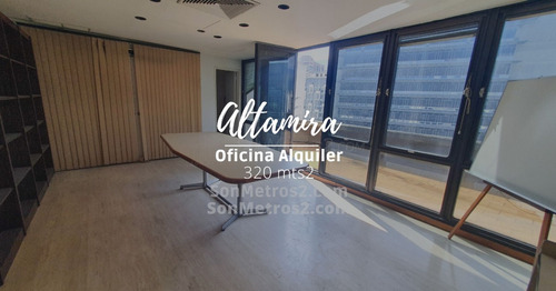 Oficina En Alquiler Altamira 320 Mts2