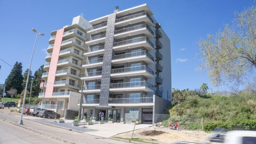 Imagen 4 de 18 de Torre Meraki - Depto De Un Dormitorio En Piso 6, Vista Al Rio !